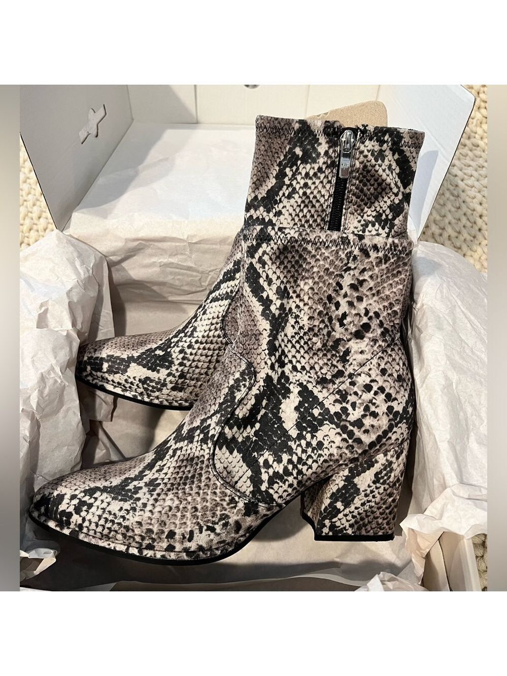 Marc Fisher Stretch Bootie Size 8.5